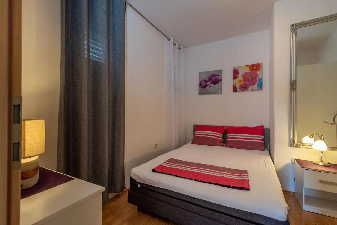 Apartment Okrug Gornji, Ciovo 2 Trogir Croatia