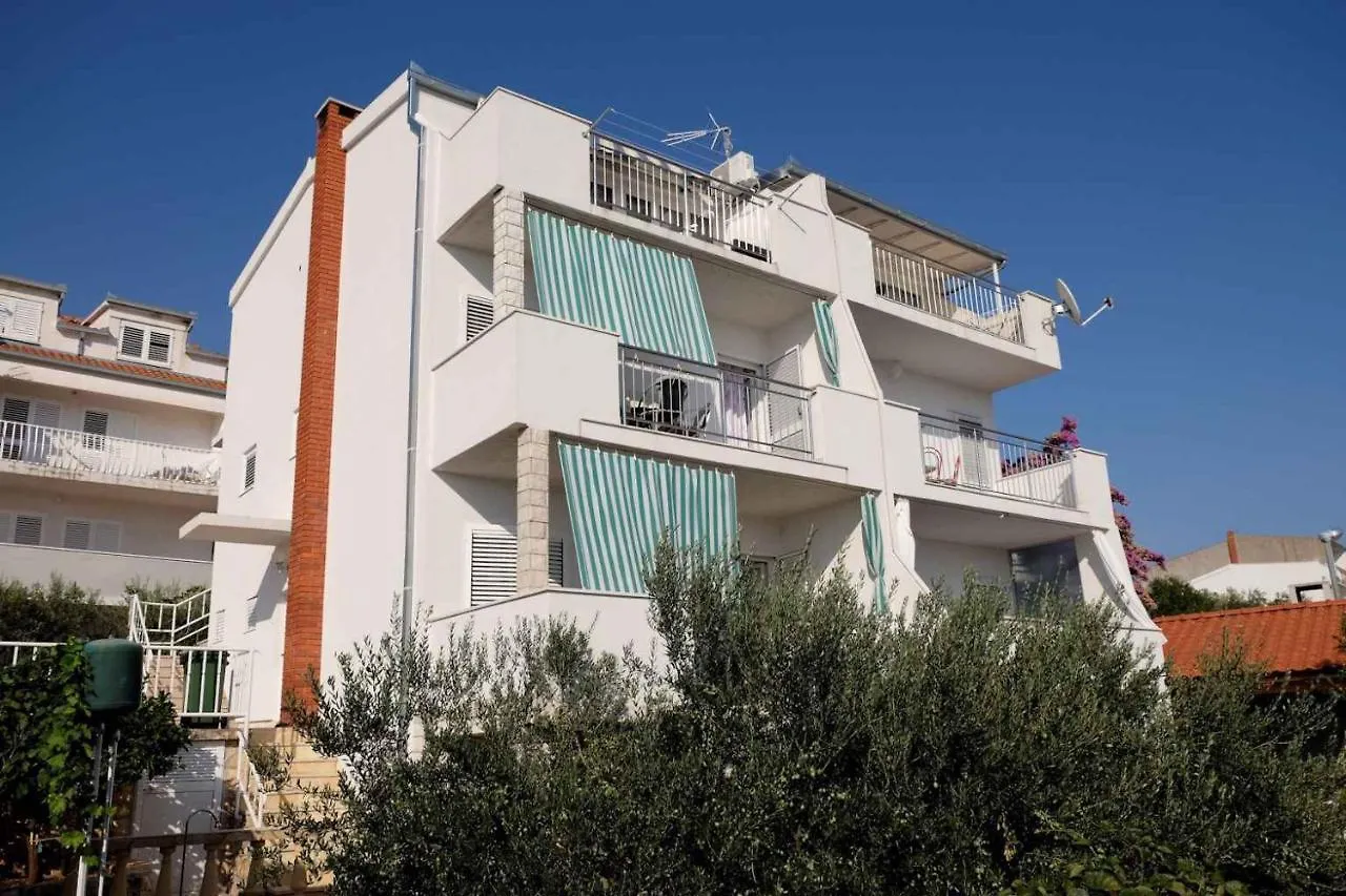 Apartment Okrug Gornji, Ciovo 2 Trogir